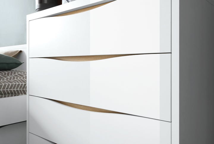 Pori Dresser